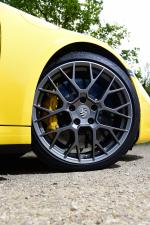 Porsche 911 Carrera 4S 2019 года (UK)